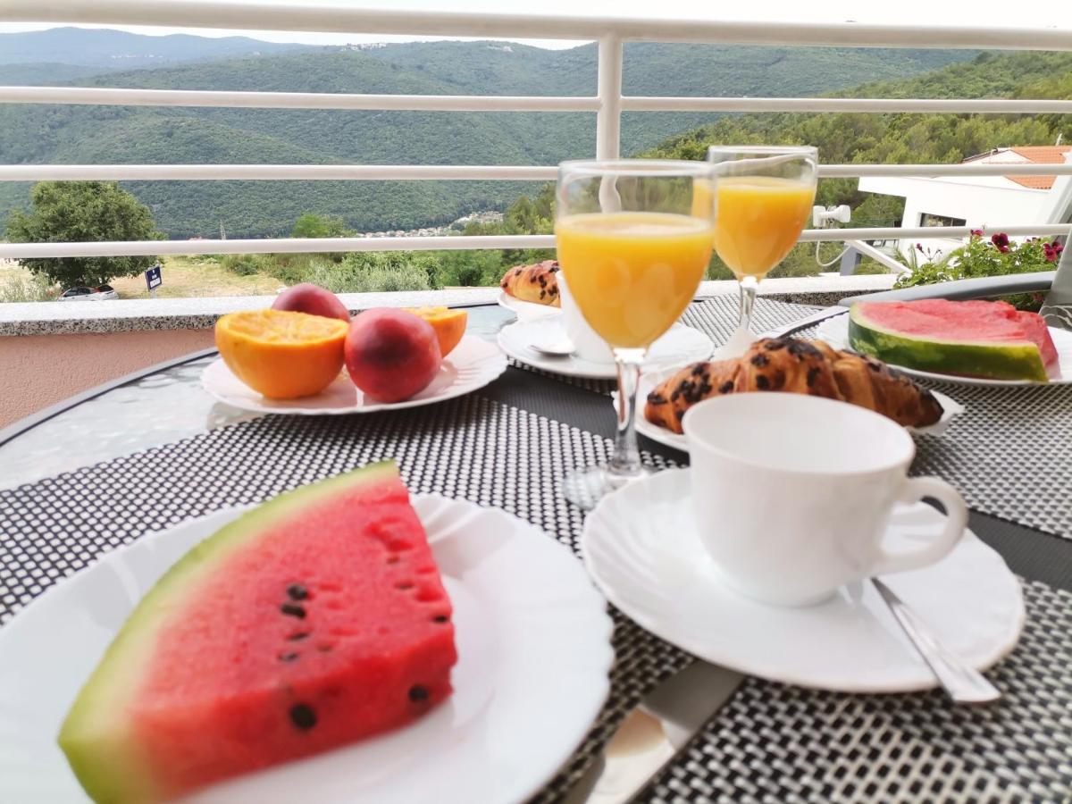 Lovely Apartment Branko Rabac With Balcony And Parking Экстерьер фото